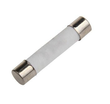 [1010] FUSIBLE CERAMICO LARGO 15A
