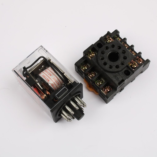 [1010] RELE 11 PINES CON BASE VOLTIO